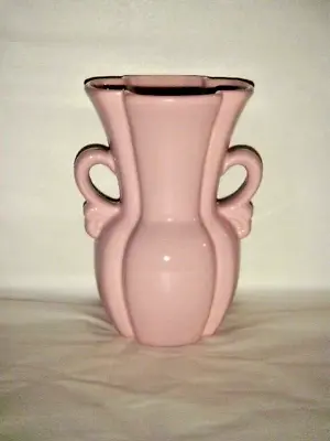 New Haeger Pottery Vase Pink 9  Four Leaf Clover Vertical Ribs 2 Handles 4 Sides • $25