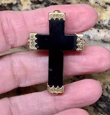 Victorian Mourning Cross Brooch Made Of Jet And 10K Gold • $135