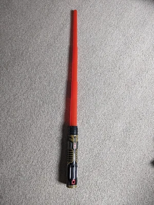 £12 • Buy Star Wars Red Lightsaber Extendable Bladebuilders