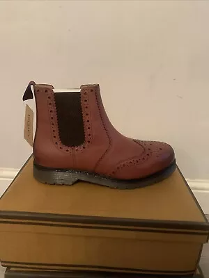 Mens Catesby Pull On Leather Brogues Chelsea Dealer Ankle Boots Size 9 • £25