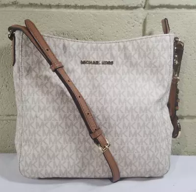 Michael Kors Signature Jet Set Travel Large Vanilla Messenger Crossbody Bag • $65.72