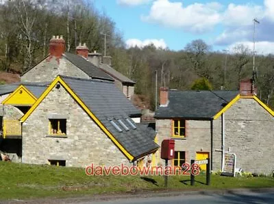 Photo  Mary Rose Young Pottery And Gallery One Of Many Craft Places In The Fores • $2.11