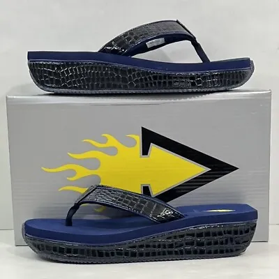 Volatile Women’s Mini Croco Flip-Flop Sandals New Size 10 Navy Blue  • $35