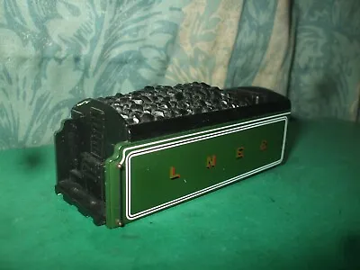 HORNBY LNER A1/A3/A4 APPLE GREEN CORRIDOR TENDER BODY ONLY - No.5 • £13.95