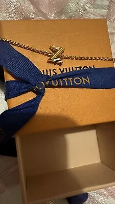 M80138 New Boxed  : Louis Vuitton Essential  Z Womens Bracelet • £200