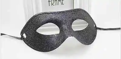 Adult Unisex Mens Womens Zorro Black Glitter Domino Masquerade Ball Party Mask • £6.49