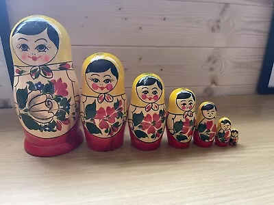 Vintage Russian Matryoshka Nesting Dolls 5 Piece Set Hand Painted 7  • £20