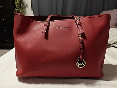 MICHAEL KORS Jet Set Medium Saffiano Leather Top-Zip Tote Bag • $30