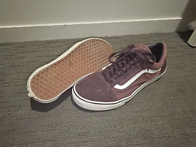 Vans Old Skool • $50