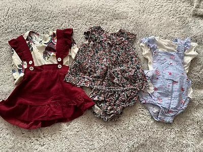 Bundle Of Baby Girl’s Outfit • £5