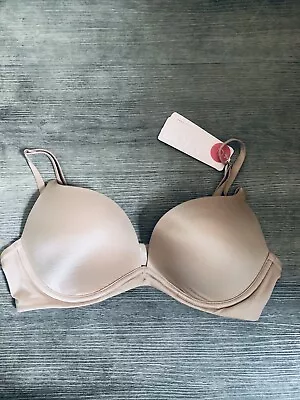 Victoria’s Secret Women’s Bio Fit Push Up Bra Size 34C Beige New With Tags • $40