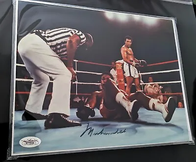 Muhammad Ali Vintage Signed 8x10 Jsa Loa • $650