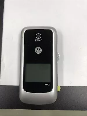 Motorola W Series W418G - Black And Silver ( TracFone ) • $20