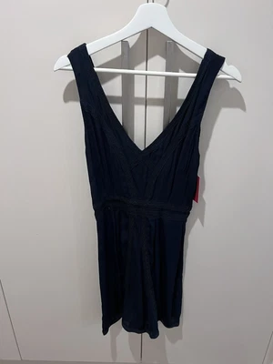 $15 • Buy Tigerlily Navy Dress