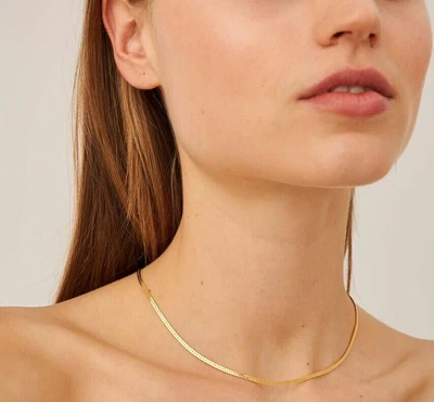 £8.99 • Buy 18 Inch 18ct Gold 2mm Herringbone Chain Necklace