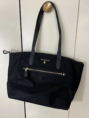 MICHAEL KORS  Kelsey  Black Nylon Zipped Tote Zip-Top Tote Shoulder Bag • $45