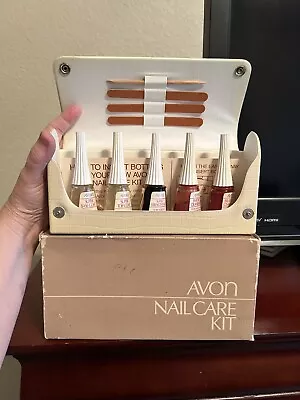 Avon Nail Care Kit - 1980's • $3.50