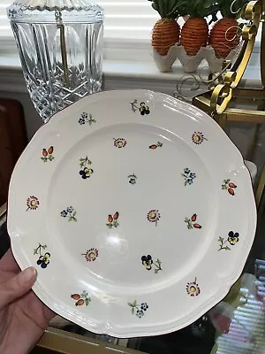 Villeroy & Boch Petite Fleur - Dinner Plate 10.5  • $20