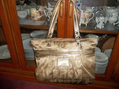 $79 • Buy Coach Large Story Patch Gold Tote