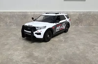 1/24 Scale Canadian Military Police Custom Diecast • $66.23