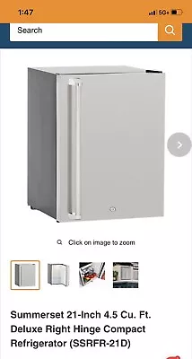 Summerset - Outdoor Kitchen 21  4.5c Deluxe Compact Refrigerator • $600