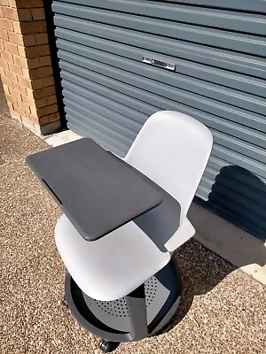 $145 • Buy STEELCASE Node Chair, Tripod Base With Swing Table,  Classroom, Study, Homework