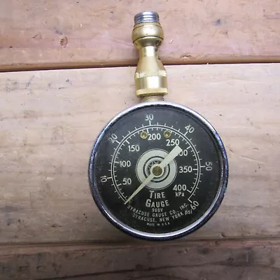 Vintage Syracuse Guage Co. Tire Guage. • $24.95