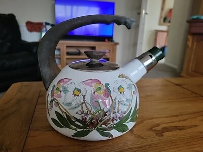 Portmeirion Kettle • £20