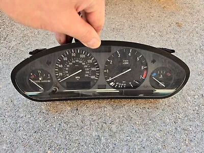 BMW E36 94-95 318is 318ic 318i Instrument Cluster Speedometer Gauges  263k Miles • $89.99