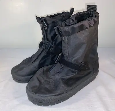 NEOS Overshoe Villager Women's Winter Boots Waterproof - Size XS (W4.5-6) • $42.99