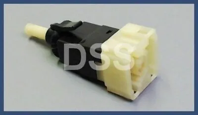 New Genuine Mercedes Brake Stop Light Switch Pedal (99-04) OE 0015456409 • $18.39