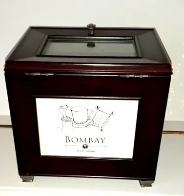 2001 Bombay Company Vintage Mahogany Photo Box [3.5x3.5 + 4x6] Holds 101 Photos • $24