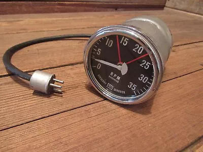 Stewart Warner Vintage 60s RPM Hundreds Tachometer Gasser Hot Rod • $99.99