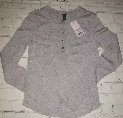 NWT Wild Fable Jrs Size Small Grey Long Sleeve Lettuce Edge Gey Shirt • $17.11