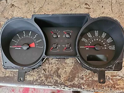 2005 Mustang 6 Gauge Cluster • $125