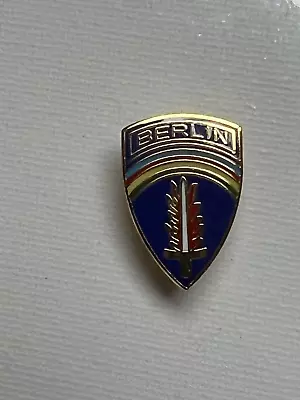 Us Army Berlin Brigade Hat Pin Measures 1 Inch (ho-15453) • $8.90