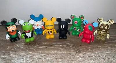 Lot Of 8 Disney Vinylmation Micky Kermit Snow White Holiday Apple The End Black • $69.99