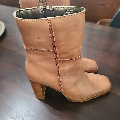 Vintage Candies Y2K Boots Womens 5.5 M Tan Leather Square Toe Wooden Block Heel • $32