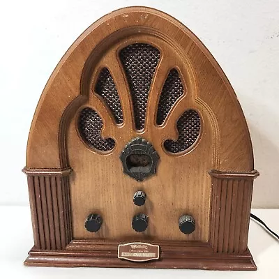 Welbilt Collector’s Edition Wood Reproduction AM/FM  Radio Model #1933 • $24.99