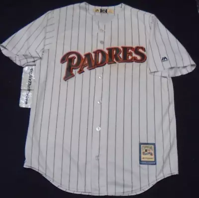San Diego Padres Majestic Cooperstown Collection Cool Base MLB Jersey Medium • $52