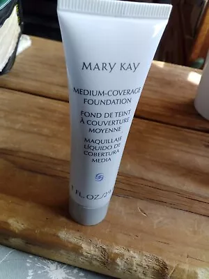 Mary Kay IVORY 100 Medium Coverage Foundation Gray Cap  • $15