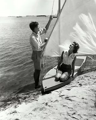 John F. Kennedy & FiancÉ Jacqueline Bouvier Sailing In 1953  8x10 Photo (op-751) • £8.43