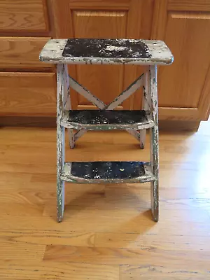 Vtg. Wooden  2 Step Stool Ladder PLANT STAND Books Shabby Decor Wide Top Sturdy • $42.95