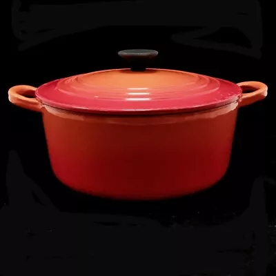 Le Creuset Signature Cast Iron Round Casserole Dish In Volcanic 24cm RMF53-SM • £8.99