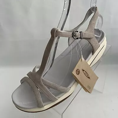 MBT Sadiki Sandals Off White Leather T-Strap Rocker Toning Fitness Shoes 10-10.5 • $79.95