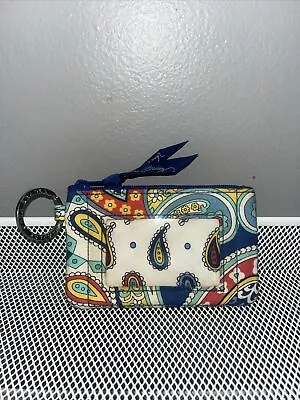 Quilted Vera Bradley Zip Card Wallet • $0.99