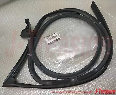 MAZDA MX-5 MIATA NA8C 90-97 Genuine Door Weather Strip RH NA01-58-760J OEM • $133.56