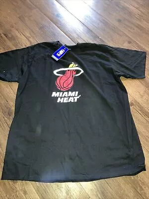 Preowned Fanatics NBA Miami Heat #3 Dwyane Wade Shirt Size XL A3 • $22.10