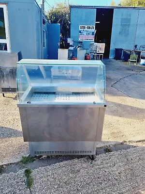 Display Fridge Salad Bar • £750