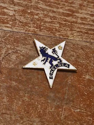 CHELSEA  F C  - OLD  VINTAGE   COLLECTABLE  Football  Pin  BADGE • £9.49